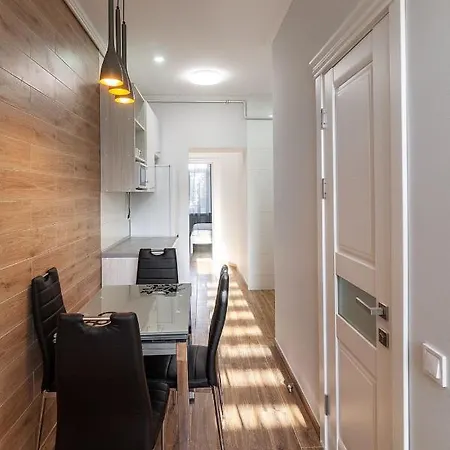 Apartment Romari чорновола 23 Lemberg