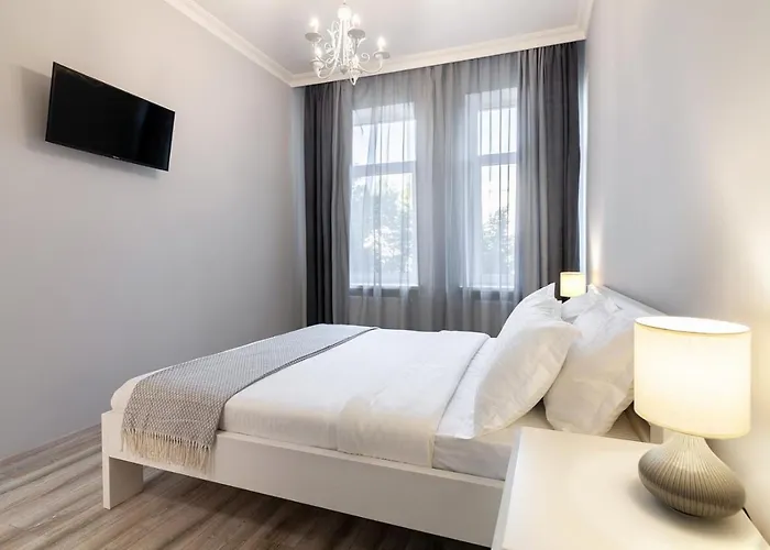 Romari чорновола 23 *