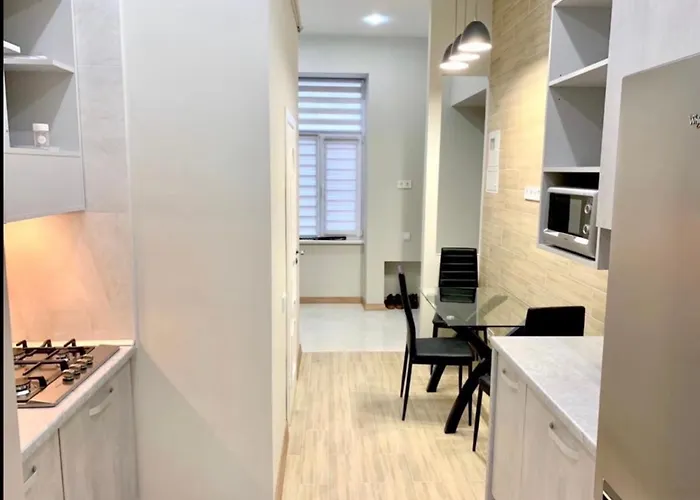 Appartamento Romari чорновола 23 *