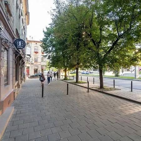 Apartamento Romari чорновола 23 *